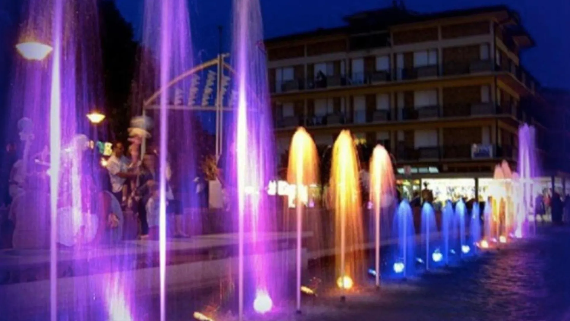 Cozy Flat With Stunning Terrace In Bibione Daire 0*,  İtalya